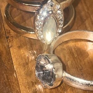 Silver and Gold Rings!! Total of 9!